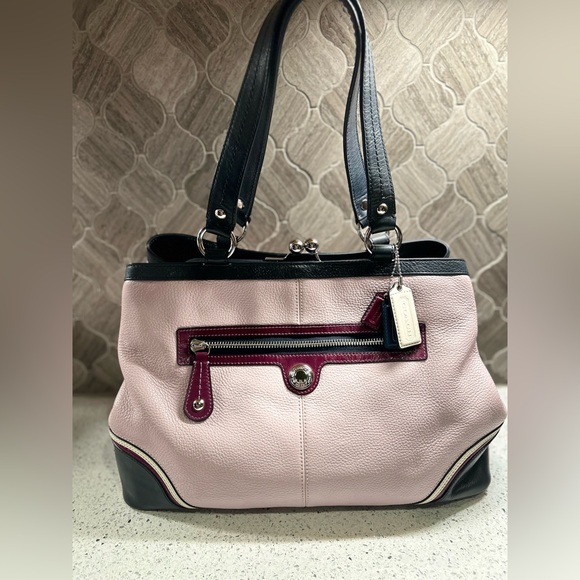 Coach Laura Spectator Lavender PurplePebbled Leather Shoulder Bag